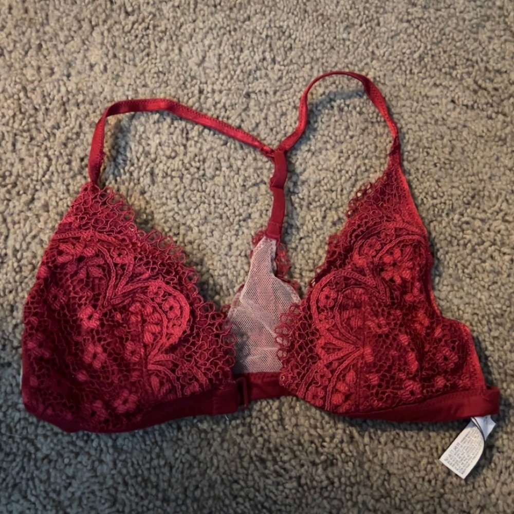 Victorias Secret Lace Ruby Red Bralette XS